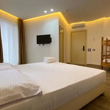 Hotell Mille Amici Shëngjin