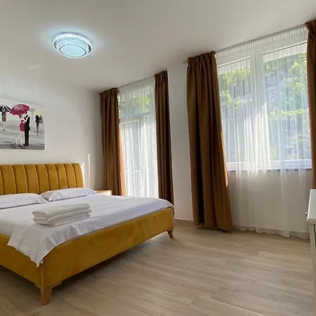 Hotell Mille Amici Shëngjin