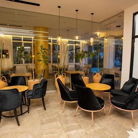 Mille Amici Hotell Shëngjin